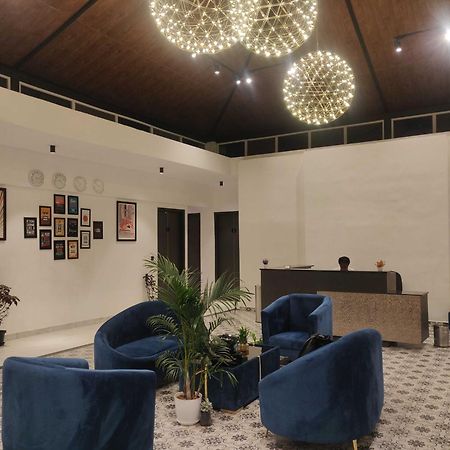 Super Townhouse Shivamogga Formerly Karthik Bhavan Екстериор снимка